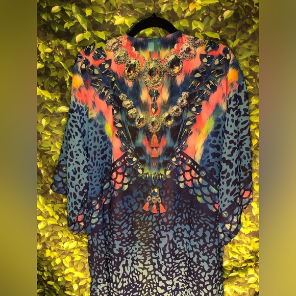 Vibrant Blue and Pink Animal Print Kimono - Picture 11 of 16
